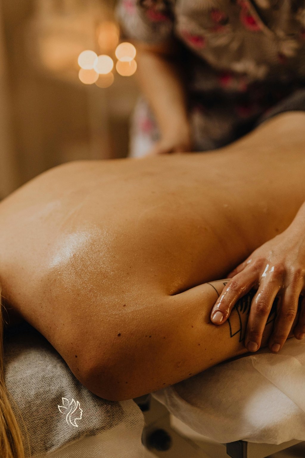 candle Massage candle Massage